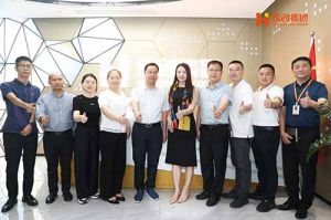黔南州人力资源和社会保障局、广州市人力资源和社会保障局领导莅临买滚球集团官网买滚球集团官网买滚球集团官网买滚球集团官网首页-买滚球(中国)-买滚球(中国)
集团考察指导